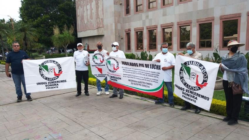 Ciudad Obregón: Jubilados del Seguro Social se manifiestan por impagos de Afores