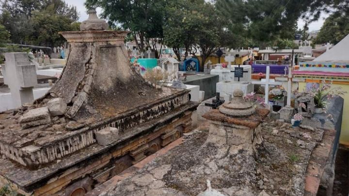 (VIDEO) Le tiran balazos: Influencer mexicana va a panteón para grabar contenido y la atacan