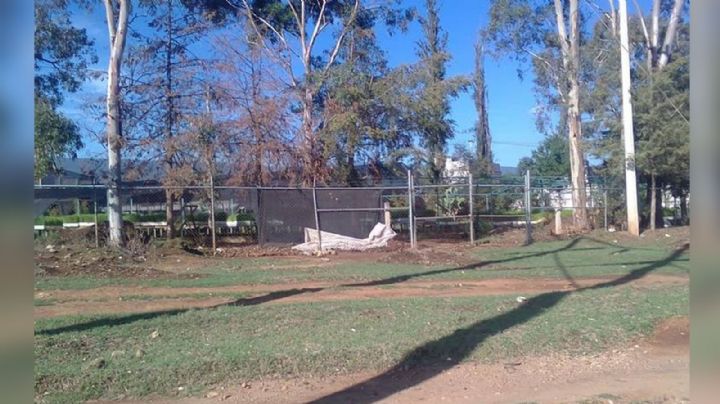 Cerca de un canal de aguas residuales, encuentran el cadáver de un hombre en Hidalgo