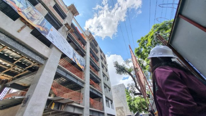 Familias de la CDMX se benefician con la entrega de viviendas rehabilitadas en tres alcaldías