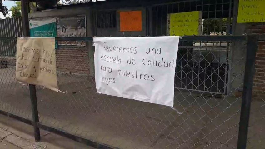 Cajeme: Padres de familia cierran escuela Melchor Ocampo por no tener condiciones para regreso a clases
