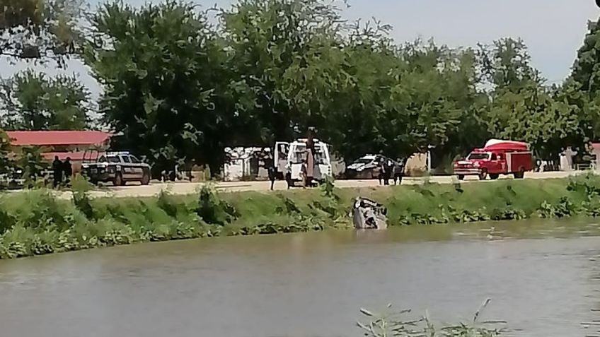 Fatal accidente en Cajeme: Al interior de auto volcado, encuentran a una persona muerta