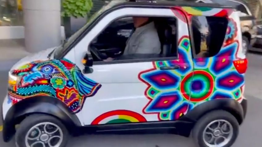VIDEO: Marcelo Ebrard muestra auto eléctrico hecho en Bolivia; se venderá en México en 2023
