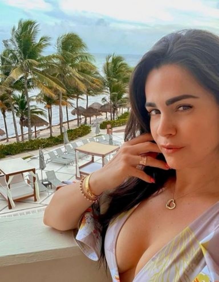 Luz Elena González en Cancún