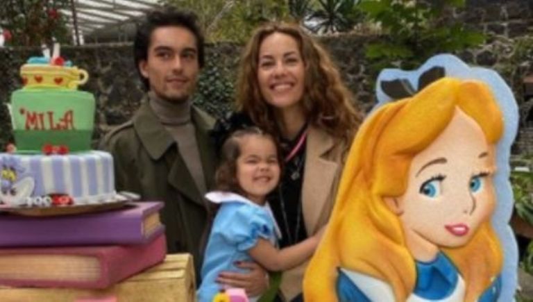 Bárbara Mori y su nieta