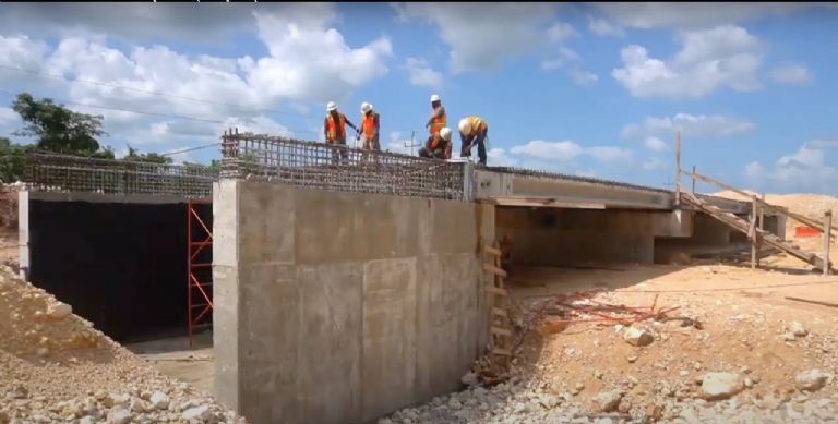 Construcción del Tren Maya