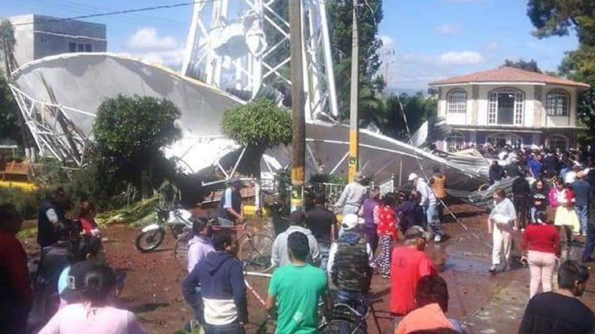 Videos: Avientan piedras a la alcaldesa de Texmelucan tras el colapso de un tanque de agua