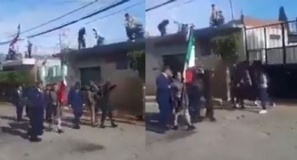 Le avientan huevos y hasta botellas a la alcaldesa de Tlaxcala durante desfile militar