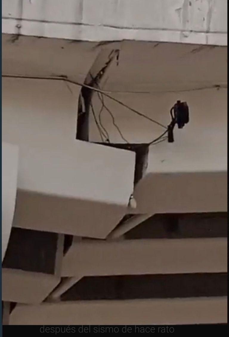 Puente vehicular en Huixquilucan