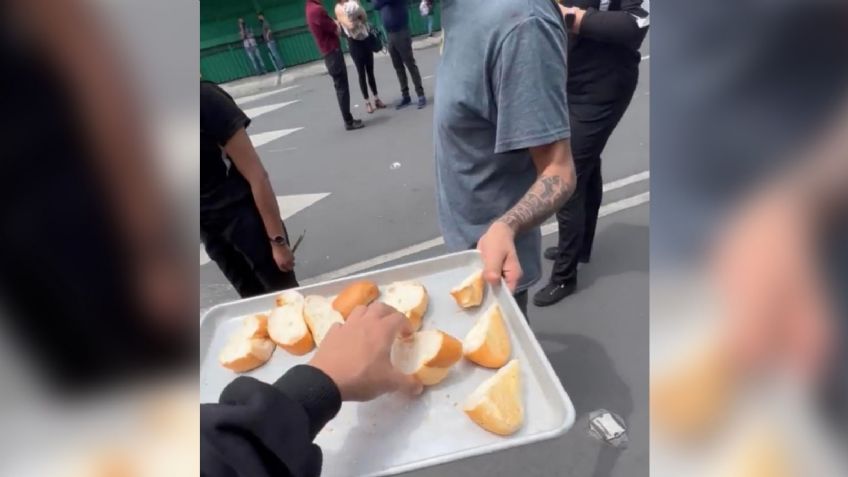 (VIDEO) "México surreal": Brigadistas regalan pan para el susto tras sismo en CDMX