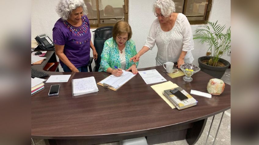 Lucy Navarro se suma a la Ley 3 de 3 con su firma en Ciudad Obregón