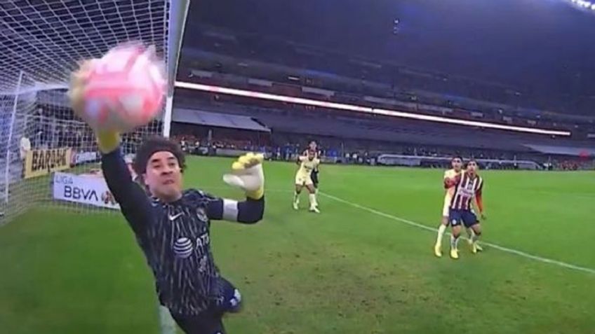 Memo Ochoa habla sobre polémica en el Clásico Nacional; afirma que jugada "nunca fue gol"