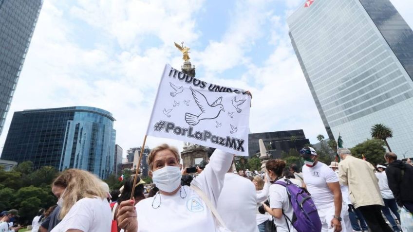 Marcha por la Paz en Paseo de la Reforma; Exigen detener la militarización en México