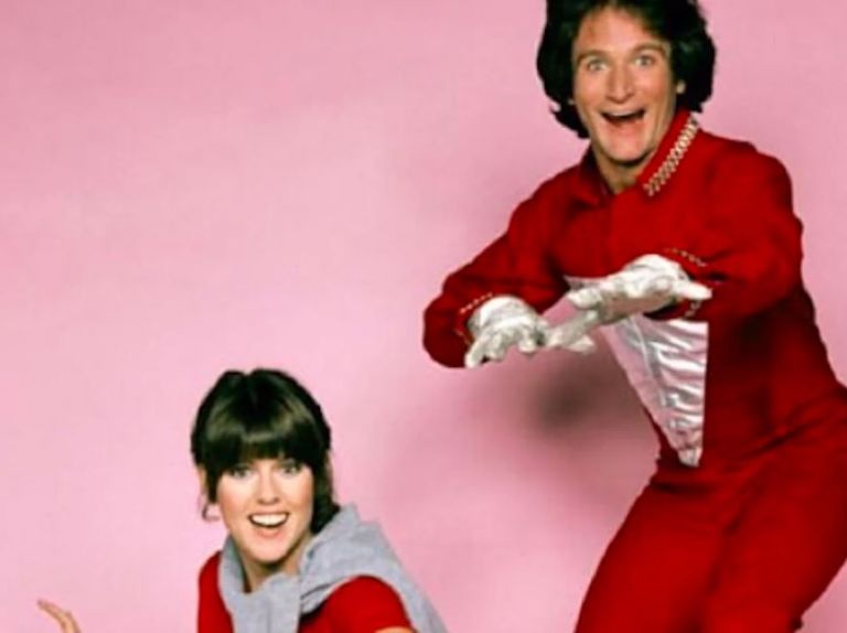 Robin Williams en 'Mindy y Work'