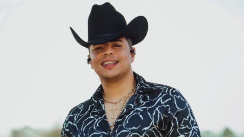 Grupo Firme: Tras romper récord en CDMX, se viraliza caída de Eduin Caz… y no fue en el Zócalo