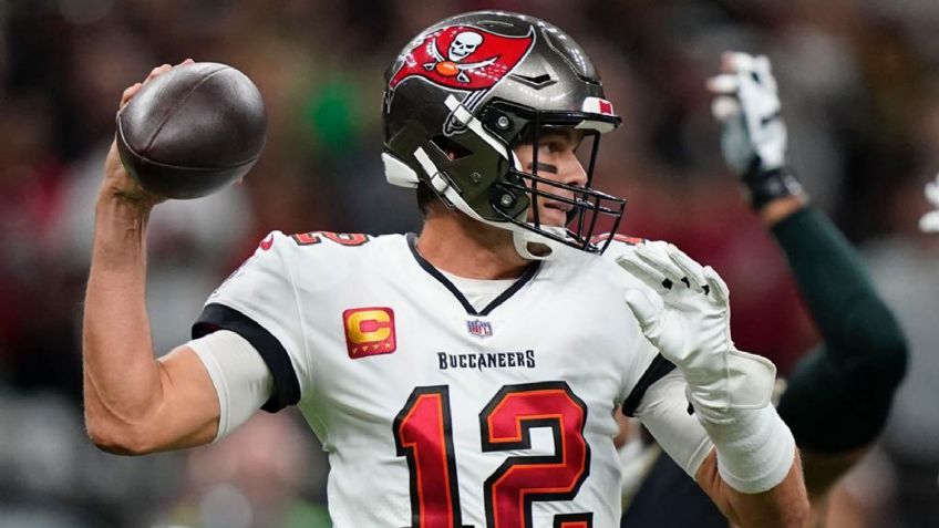 VIDEO: Así fue como Tom Brady rompió dos tablets durante el Buccaneers vs Saints