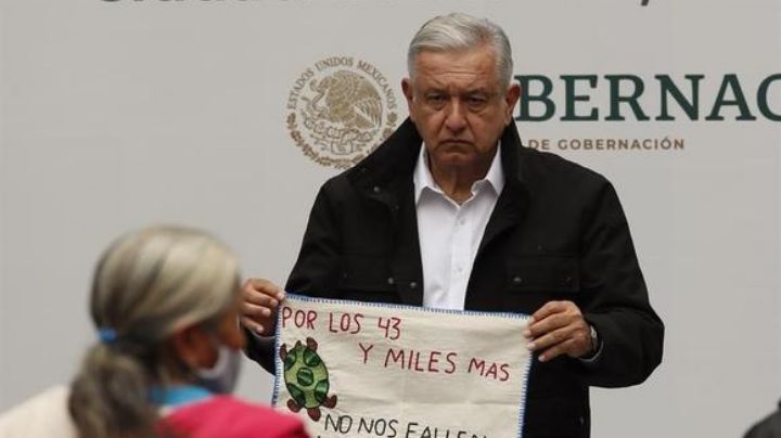 AMLO habla sobre la renuncia del fiscal del Caso Ayotzinapa: Promete que investigación sigue