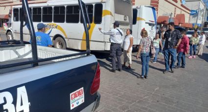 Sonora: Trabajadoras domésticas bloquean calle en Guaymas; piden mejorar ruta Miramar
