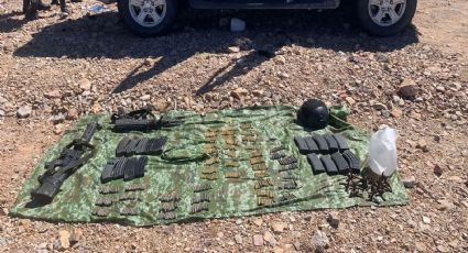 Alto al crimen: Aseguran autoridades armamento y vehículo abandonado en Caborca