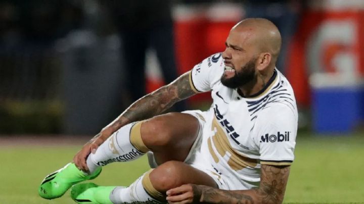 "Ofrecemos una disculpa": Pumas sale a aclarar situación con Dani Alves y le pide perdón