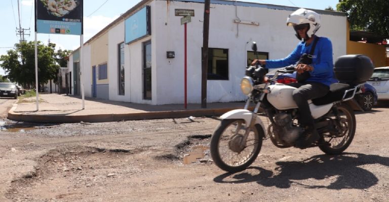 Calles de Cajeme: Entre los baches y las promesas del Gobierno de AMLO