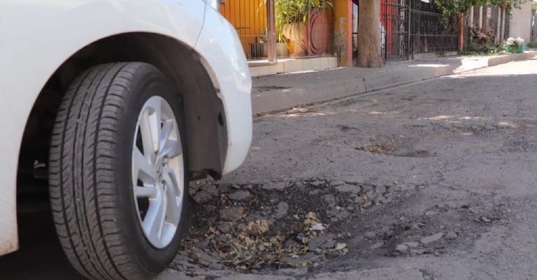 Calles de Cajeme: Entre los baches y las promesas del Gobierno de AMLO