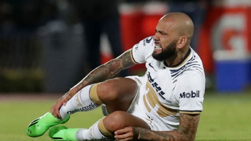 "Ofrecemos una disculpa": Pumas sale a aclarar situación con Dani Alves y le pide perdón