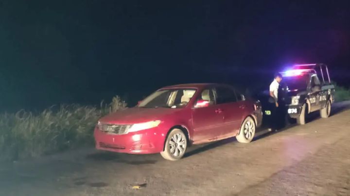 Ciudad Obregón: Reportan vehículo con múltiples balazos abandonado y autoridades se movilizan