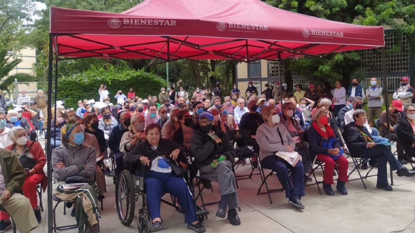 Ya cayó: Adultos mayores reciben Pensiones del Bienestar del bimestre septiembre- octubre