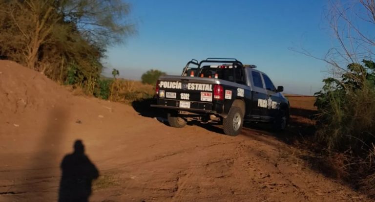 Autoridades se movilizaron por el hallazgo de un cuerpo sin vida en Cajeme. Foto: Facebook