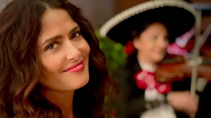 Orgullo nacional: Pese a no haber estado nominada, Salma Hayek enaltece a México con este gesto