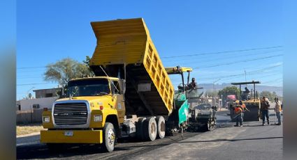 Tras años de olvido, al fin pavimentan calle Cuauhtémoc en la colonia Benito Juárez de Ciudad Obregón