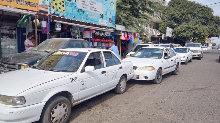 Taxistas de Ciudad Obregón piden regularización de las unidades de transporte