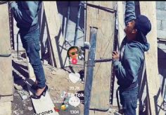 Foto ilustrativa de nota FOTO: Al no tener una escalera para trabajar, albañil hace lo impensable y se vuelve viral