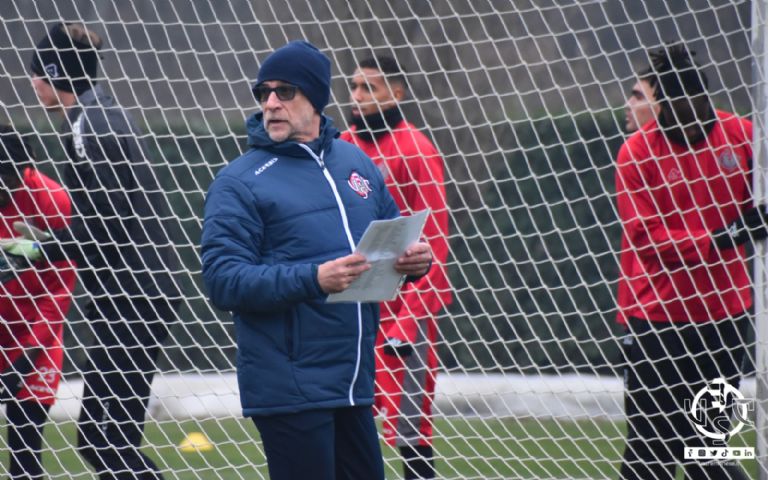 Johan Vásquez nuevo técnico