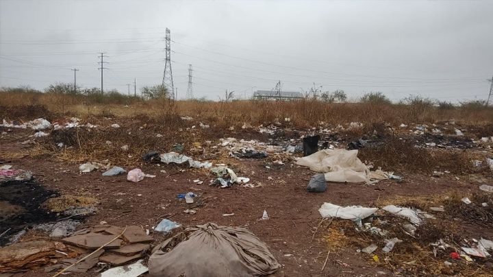 Habitantes de la colonia Beltrones denuncian uso de terreno como basurero