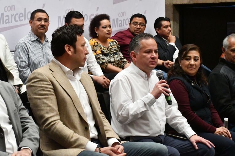 Santiago Nieto en conferencia de prensa