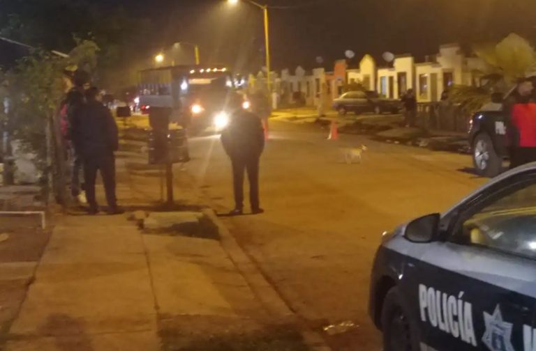 Autoridades se movilizaron por el hallazgo de un cuerpo sin vida en Ciudad Obregón. Foto: Facebook