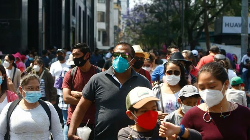 'Mañanera' de AMLO: Inició la baja de la Sexta Ola del Covid-19 en México, dice López-Gatell