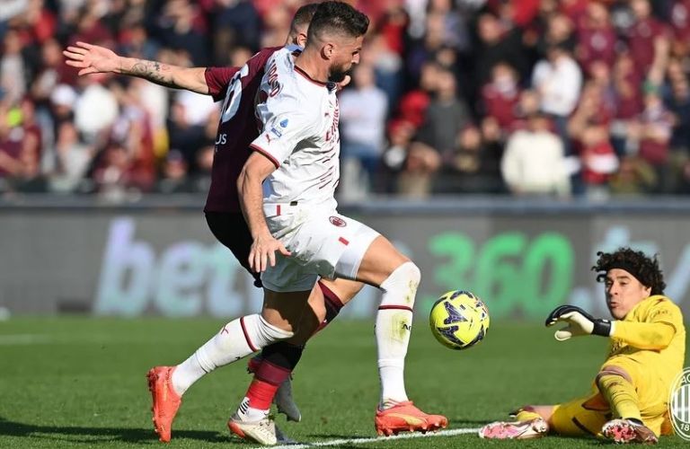 Guillermo Ochoa Milan