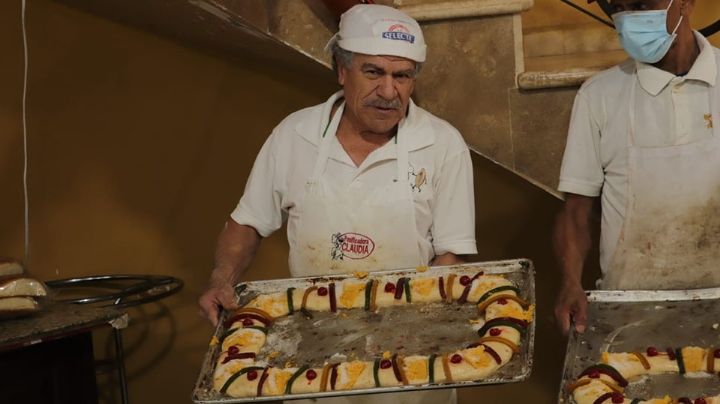 Ciudad Obregón: Samuel Estrada ha elaborado Rosca de Reyes por 50 años