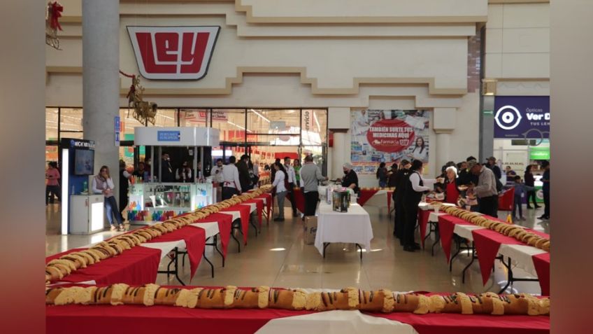 Casa Ley celebra 'Día de Reyes' con par de mega roscas en Guaymas y Ciudad Obregón