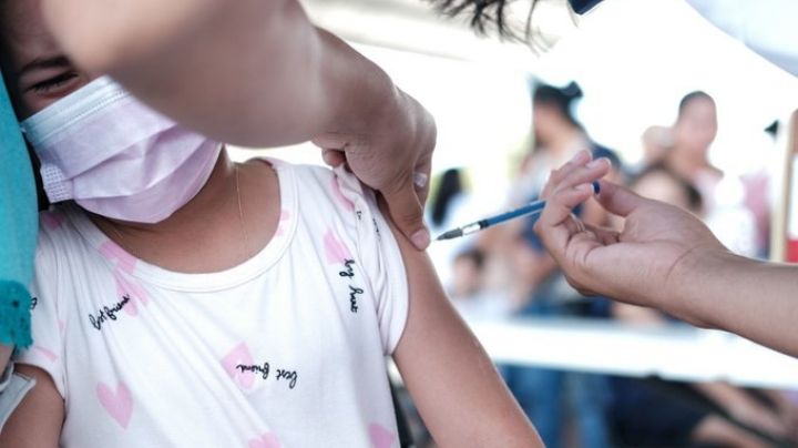 Covid-19: CDMX anuncia fechas de vacunación para menores de edad y refuerzos con esta dosis