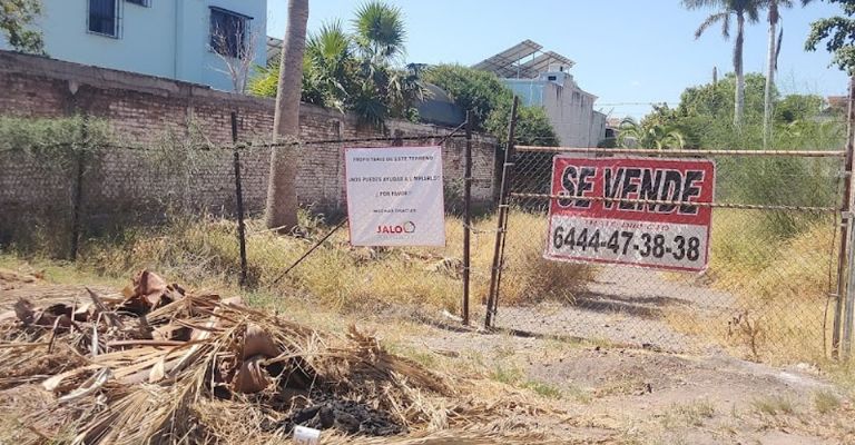 Baldío sobre la calle Coahuila entre Baviácora y Norte