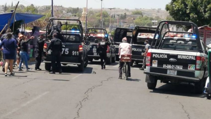 FOTOS: Vecinos de Chalco intentan linchar a dos ladrones; los desnudan y golpean