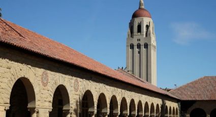 Profesor de Stanford es suspendido por comentarios controversiales hacia alumnos judíos