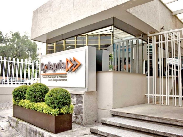 Farmacéuticas quieren vender vacuna anticovid