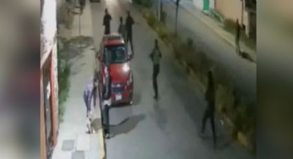 Vecinos aterrados corren: Filtran VIDEO inédito de balacera en Cuatitlán; saldo de 1 muerto