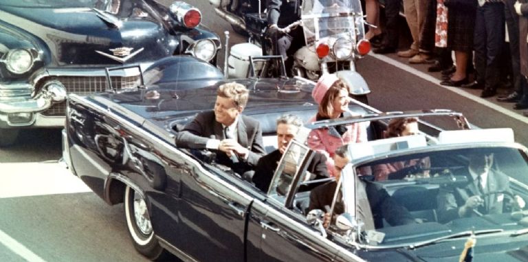 Netflix planea serie de JFK