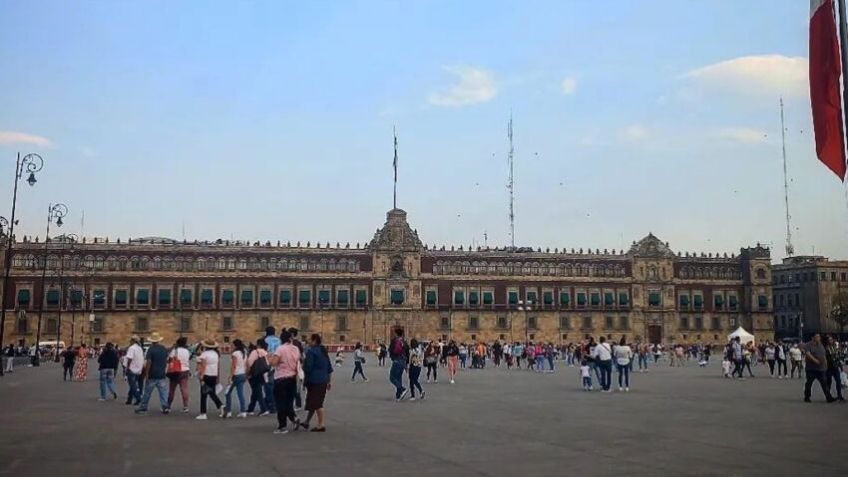 ¿Adiós a los automóviles en el Zócalo de CDMX? Gobierno habilita página de consulta